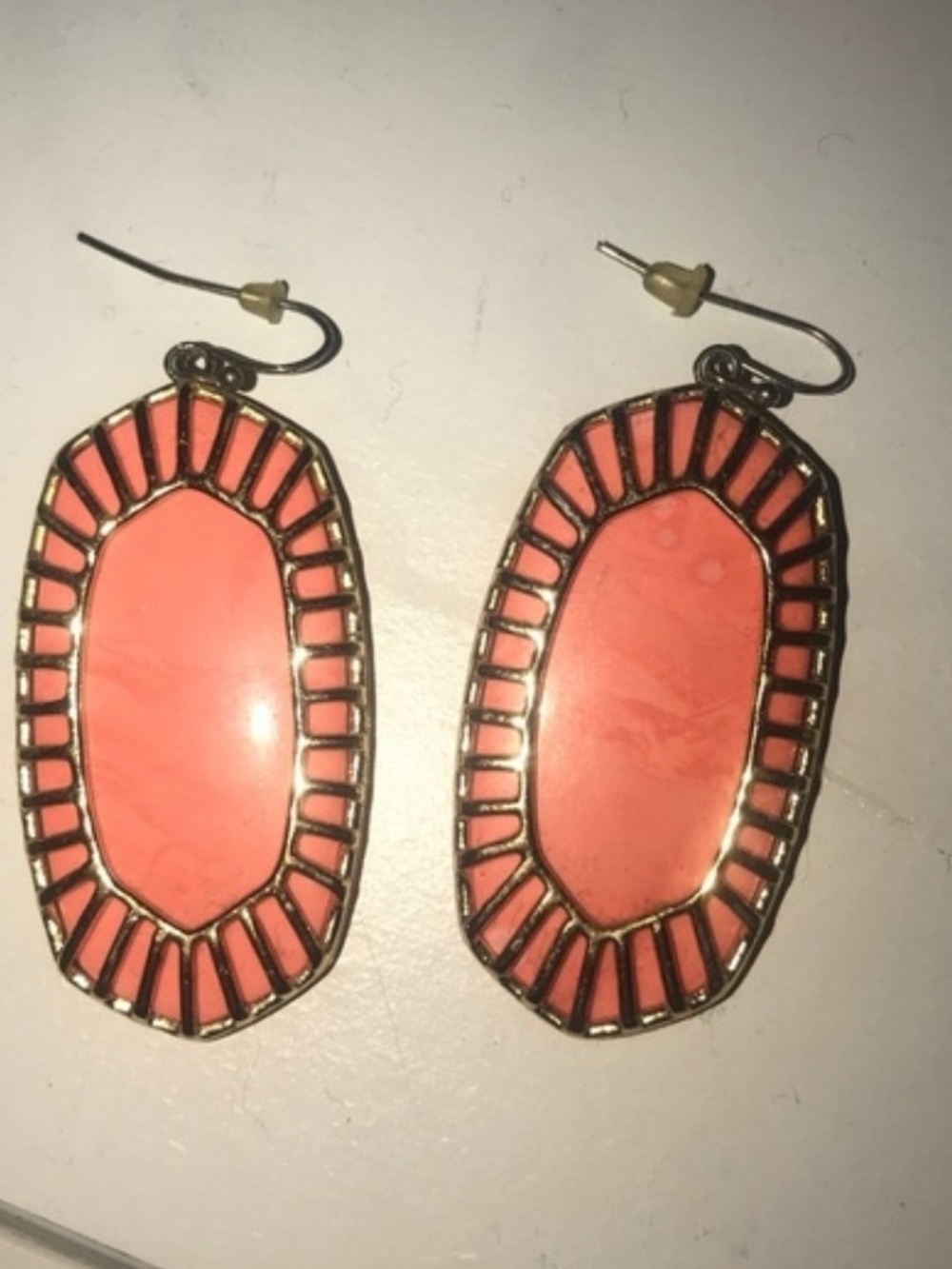 Coral Kendra Scott Delilah Drop Earrings - Rare